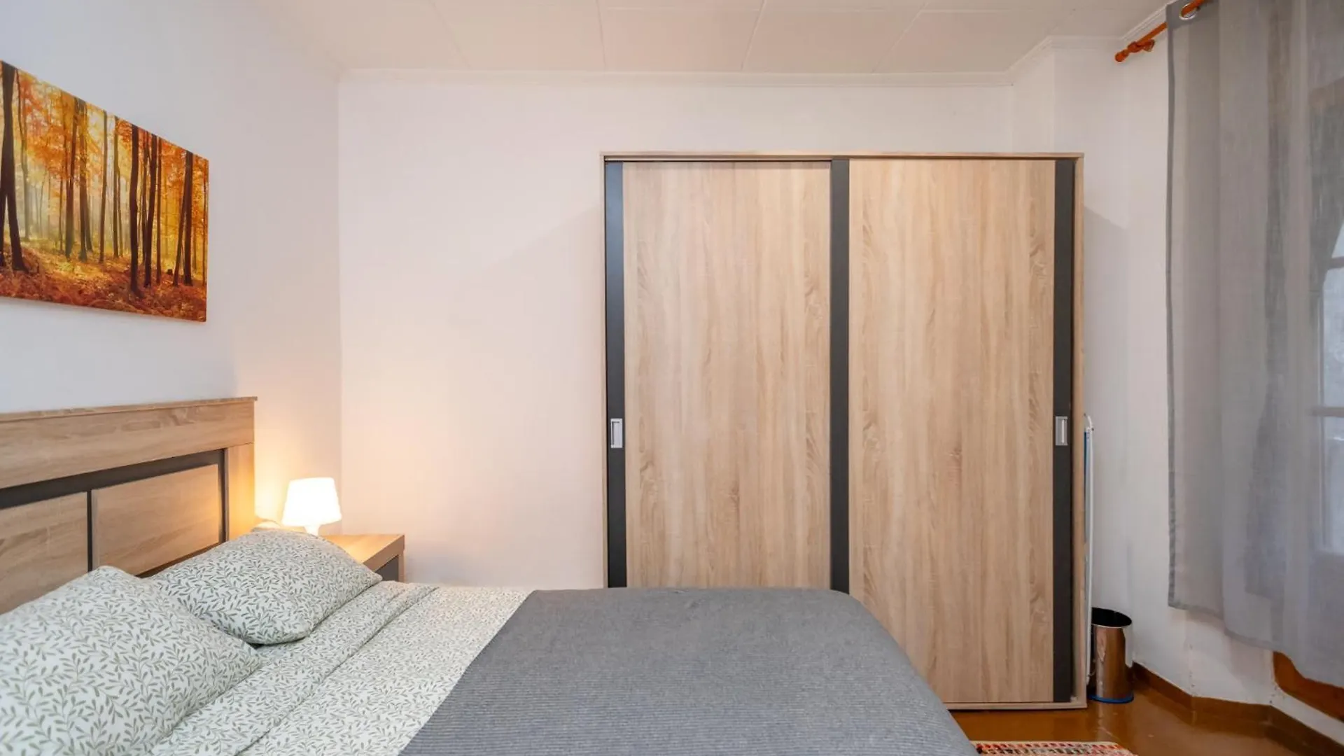Apartment Apartamento Anselm Clave En Girona Spain